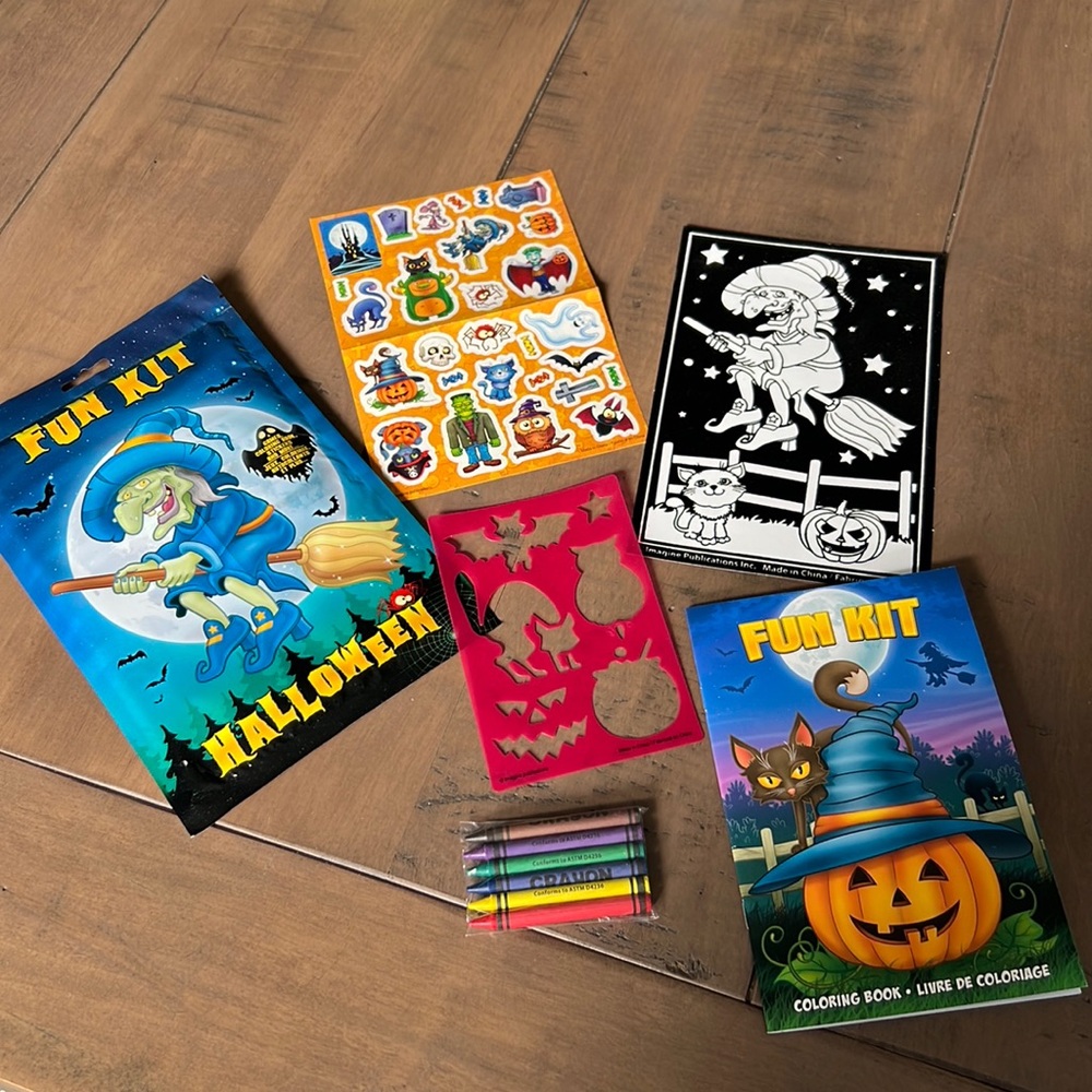 🎃 CLEARANCE Halloween Fun Kit Surprise Bag